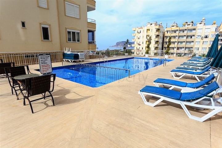 Apartment with sea view in Tosmur area