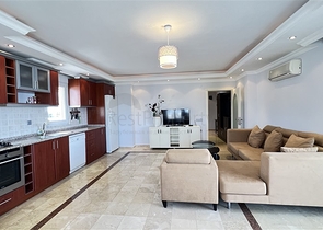 Apartment with sea view in Tosmur area