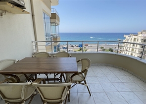 Apartment with sea view in Tosmur area