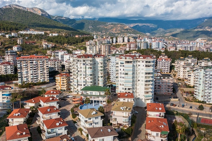 1+1 apartment in Cikcilli area