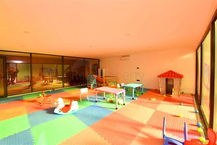 New 1+1 apartment surrounded by a pine forest in a complex with rich infrastructure