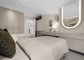 4+1 penthouse with designer renovation and stunning sea views