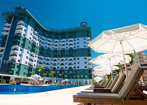 A 2+1 apartment in a residence with a hotel management system