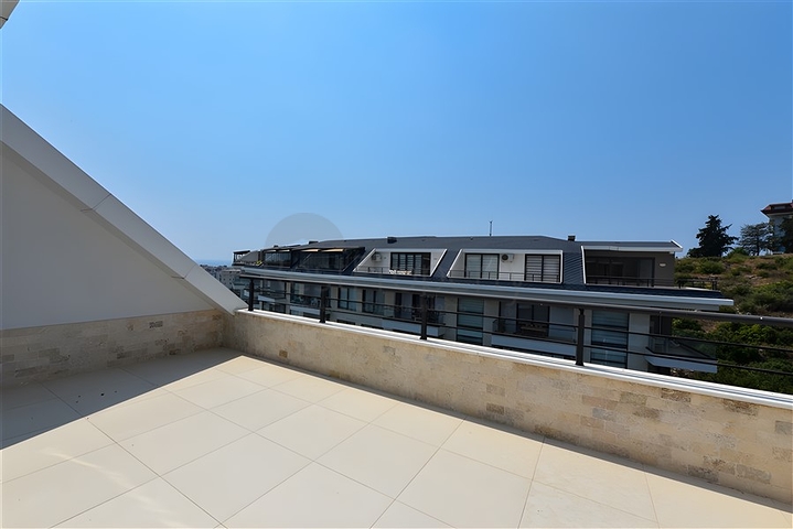 Spacious 3+1 duplex in the popular Kestel area