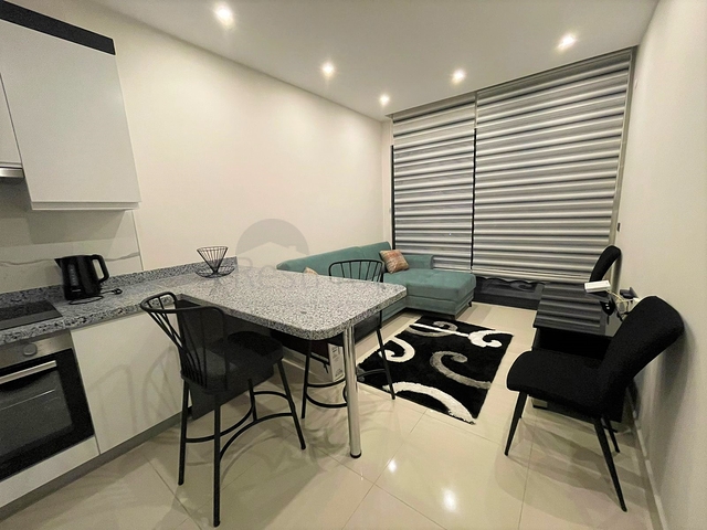 1+1 apartment in Kargicak area 200m from the sea