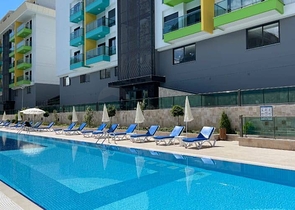 1+1 apartment in Kargicak area 200m from the sea