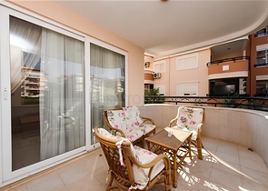 Spacious 2+1 apartment by the sea in the central area of Oba