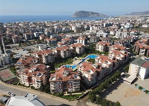 Spacious 2+1 apartment by the sea in the central area of Oba