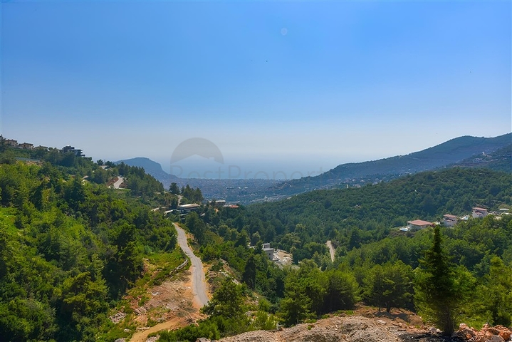 Furnished 3+2 villa in Bektash area