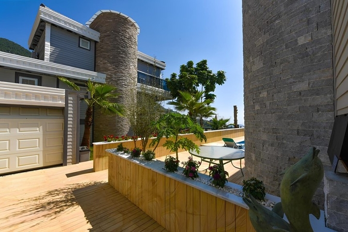 Furnished 3+2 villa in Bektash area