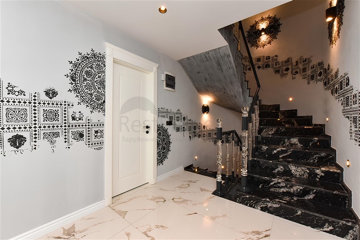 Furnished 3+2 villa in Bektash area