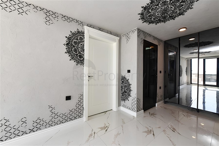 Furnished 3+2 villa in Bektash area