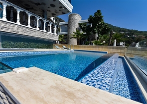 Furnished 3+2 villa in Bektash area