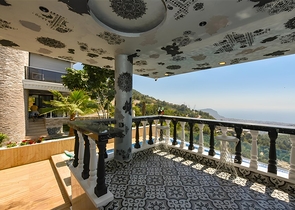 Furnished 3+2 villa in Bektash area