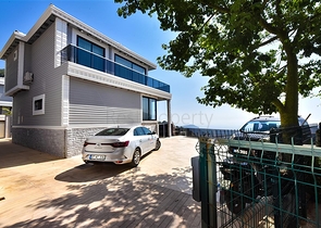 Furnished 3+2 villa in Bektash area