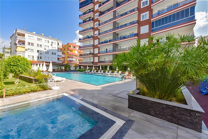 One-bedroom apartment 500 meters from the sea