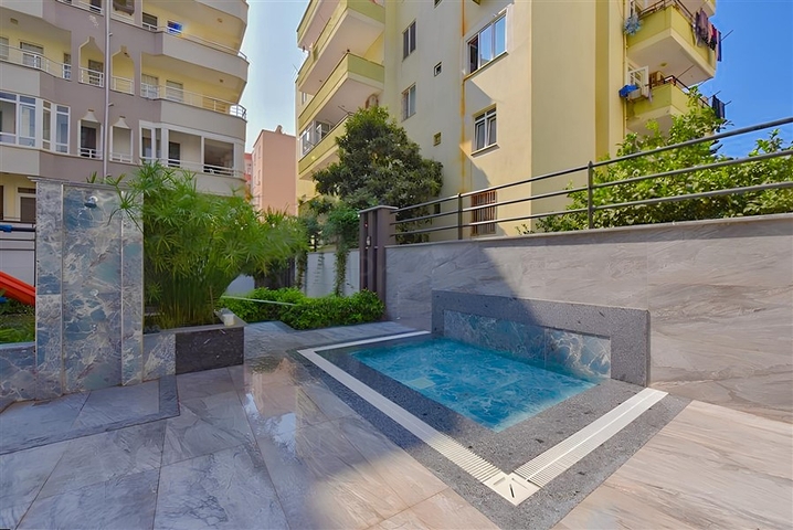 One-bedroom apartment 500 meters from the sea