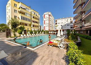 One-bedroom apartment 500 meters from the sea