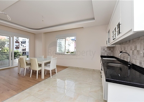 One-bedroom apartment 500 meters from the sea