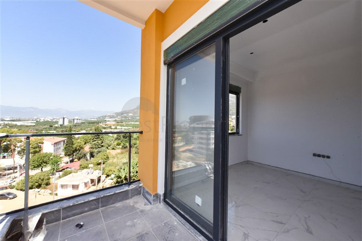 1+1 apartment in a new building in Mahmutlar district