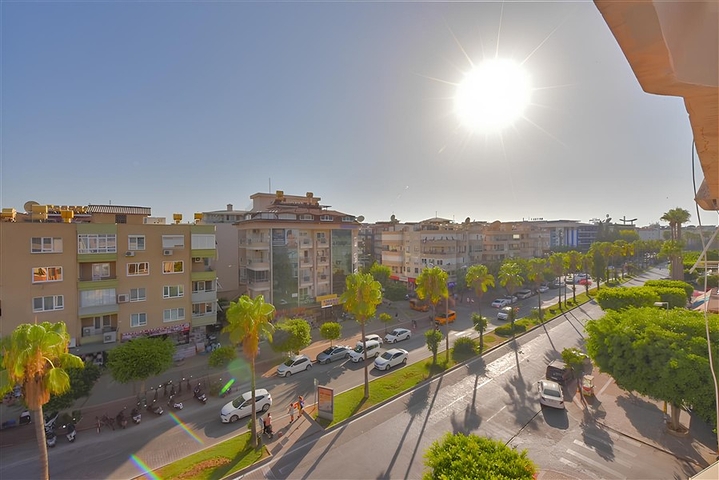 Spacious apartment in the center of Alanya, Cleopatra beach