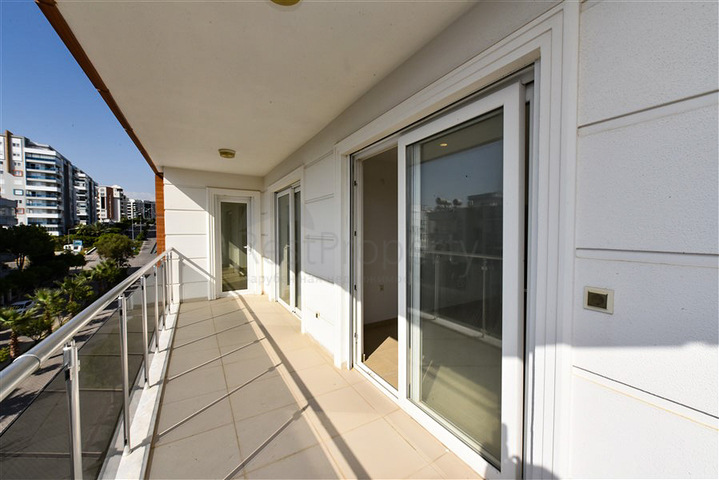 A unique offer for citizenship with a sea view in the Avsallar area