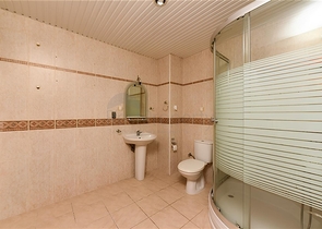 Spacious 3+1 apartment in the center of Alanya