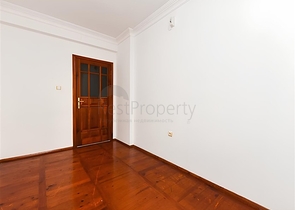 Spacious 3+1 apartment in the center of Alanya