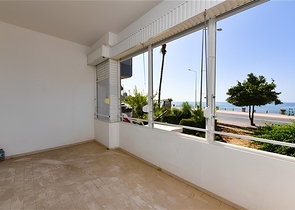 Spacious 3+1 apartment in the center of Alanya