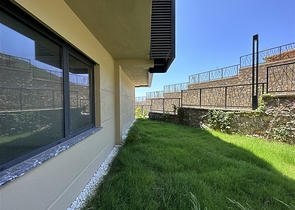 Five-room duplex for citizenship with direct sea and mountain views