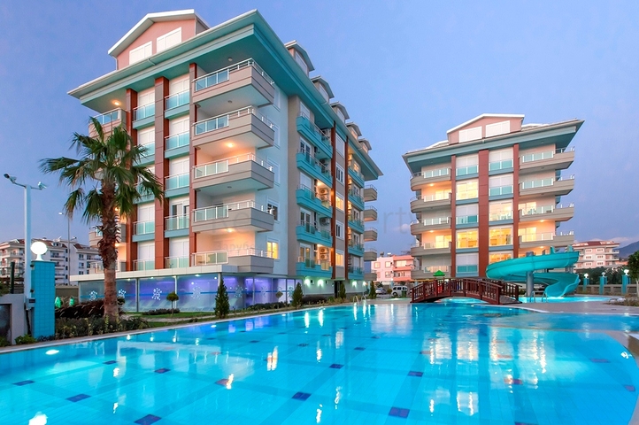 A 2+1 apartment in the Kestel area, just 50 m from the sea