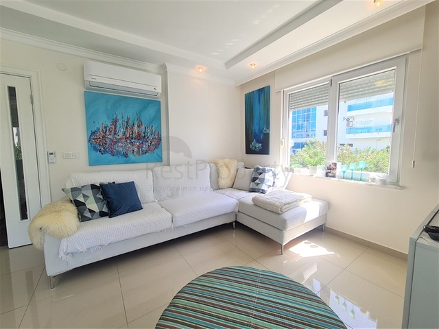 A 2+1 apartment in the Kestel area, just 50 m from the sea