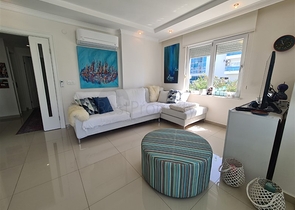 A 2+1 apartment in the Kestel area, just 50 m from the sea