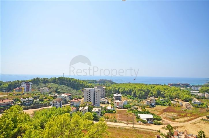 Apartments with sea view in a new complex in Avsallar district