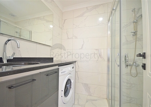 Apartments with sea view in a new complex in Avsallar district