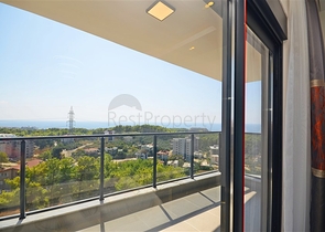 Apartments with sea view in a new complex in Avsallar district