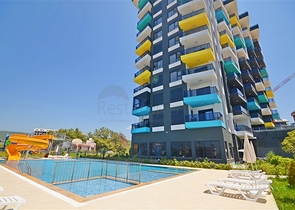 Apartments with sea view in a new complex in Avsallar district