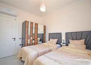 Apartments with sea view in a new complex in Avsallar district