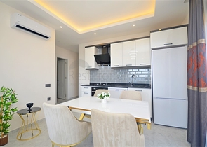 Apartments with sea view in a new complex in Avsallar district