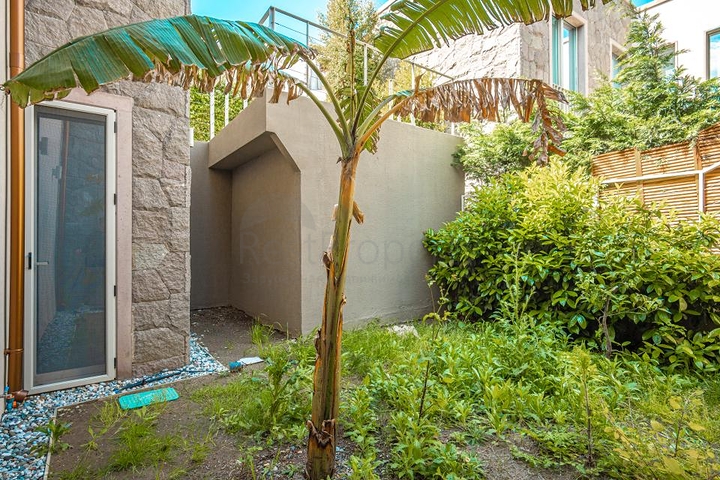 Modern villas with private pools in Yalikavak 