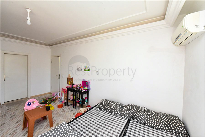 Large 2+1 apartment with stunning views of the city 