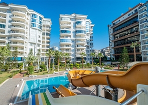 Large 2+1 apartment with stunning views of the city 