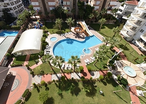 Large 2+1 apartment with stunning views of the city 