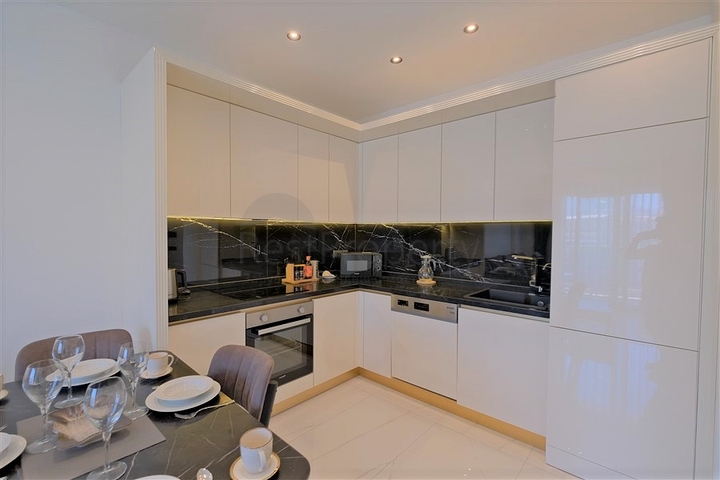 1+1 apartment in an elite residential complex in the Oba area, which is open for residence permits