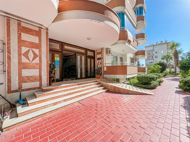 Apartment 2+1 with sea view