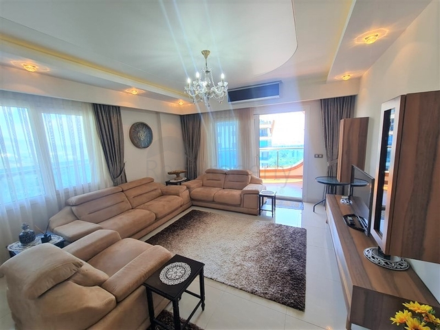 Spacious 3+1 apartment in a premium segment complex