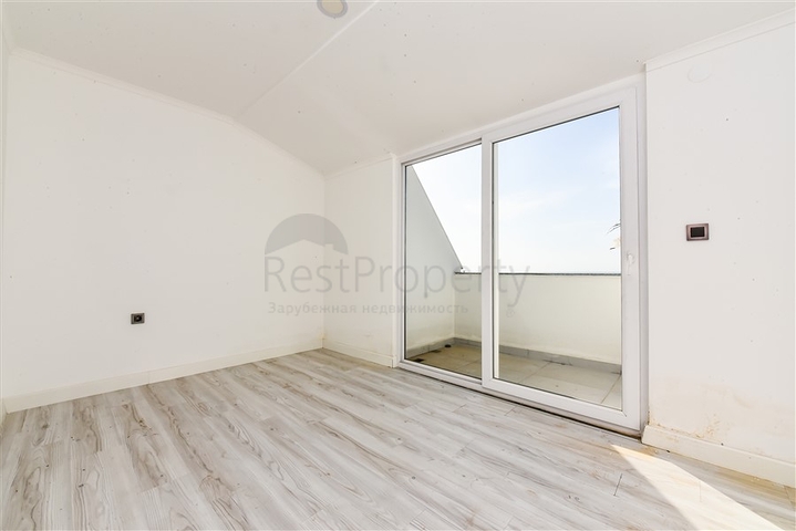 Duplex 3+1 in a low-rise residential complex 150 m from the sea Duplex 3+1 in a low-rise residential complex 150 m from the sea