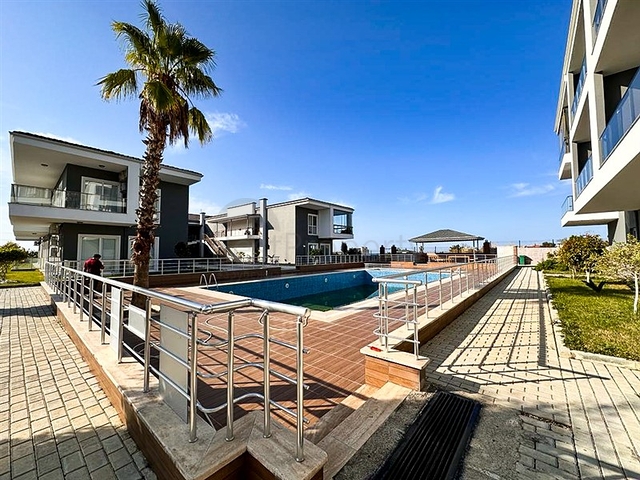 Duplex 3+1 in a low-rise residential complex 150 m from the sea Duplex 3+1 in a low-rise residential complex 150 m from the sea
