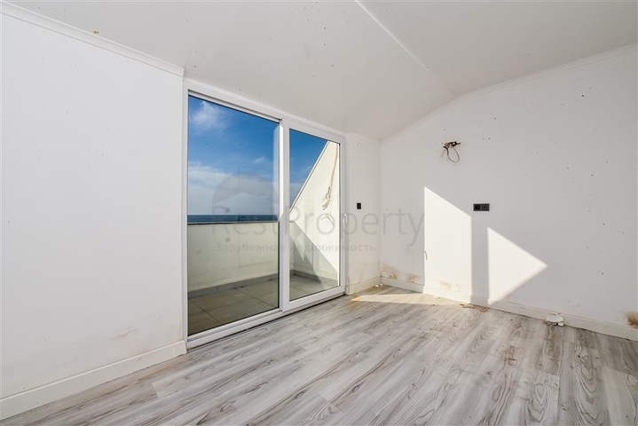 Duplex 3+1 in a low-rise residential complex 150 m from the sea Duplex 3+1 in a low-rise residential complex 150 m from the sea