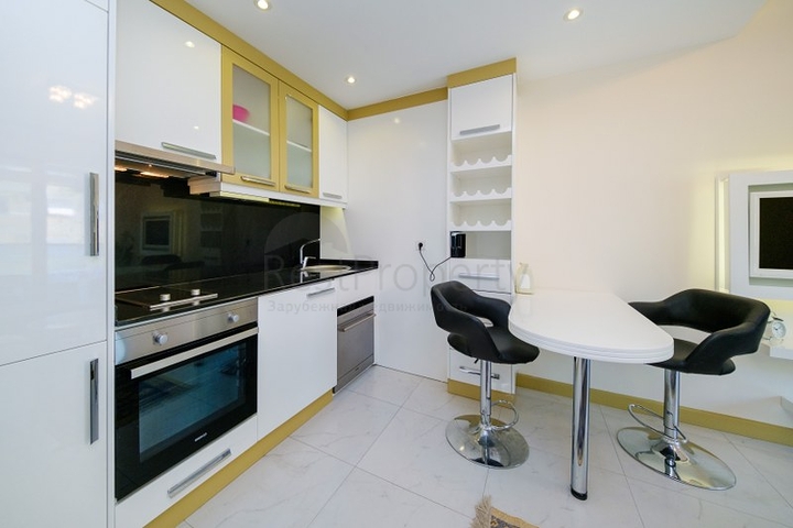 Cozy apartment 800 meters from Cleopatra beach